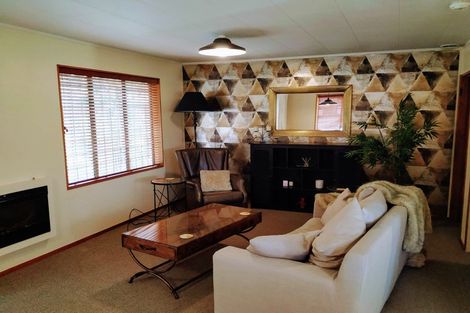 Photo of property in 7/141 Fitzherbert Avenue, West End, Palmerston North, 4410