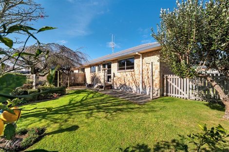 Photo of property in 6 Oteki Park Drive, Welcome Bay, Tauranga, 3112