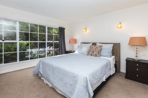 Photo of property in 4 Lady Polson Lane, Cashmere, Christchurch, 8022