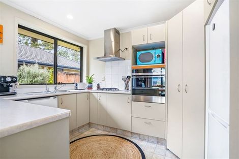 Photo of property in 6 Archer Court, Hamilton East, Hamilton, 3216