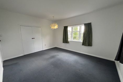 Photo of property in 220 College Street, West End, Palmerston North, 4412