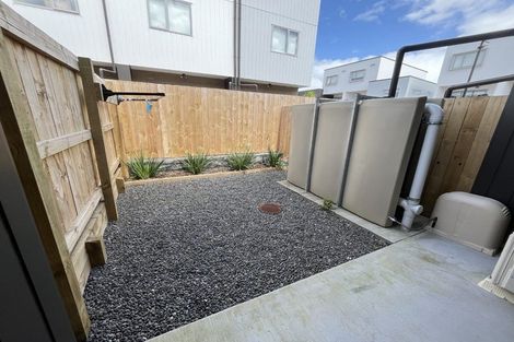 Photo of property in 6 Ngae Place, Mangere East, Auckland, 2024