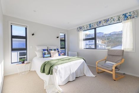 Photo of property in 6 Atherton Terrace, Churton Park, Wellington, 6037
