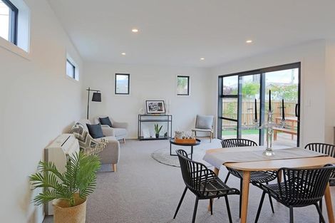 Photo of property in 15 Bay View Road, South Dunedin, Dunedin, 9012