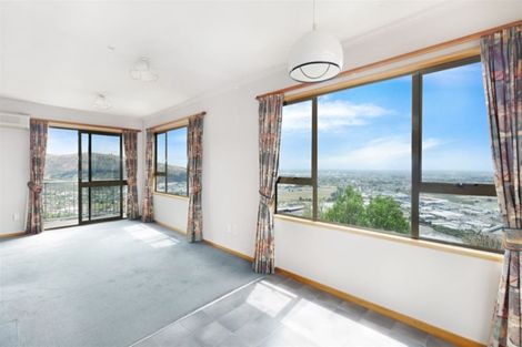 Photo of property in 17 Brigid Place, Mount Pleasant, Christchurch, 8081