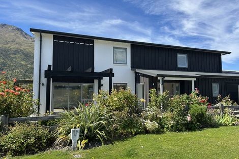 Photo of property in 1 Coventry Crescent, Lower Shotover, Queenstown, 9304