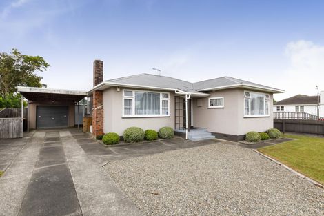 Photo of property in 16 Milton Street, Roslyn, Palmerston North, 4414