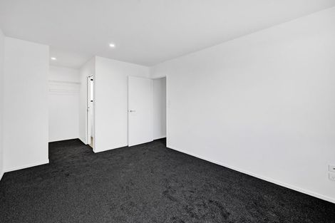 Photo of property in 120 Seaview Road, Westown, New Plymouth, 4310
