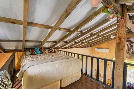 Photo of property in 957 Bull Road, Paparoa, 0193