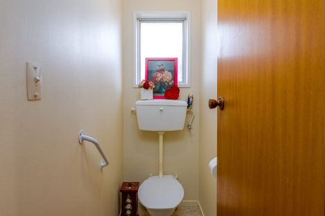 Photo of property in 7 Churchill Place, Waimate, 7924