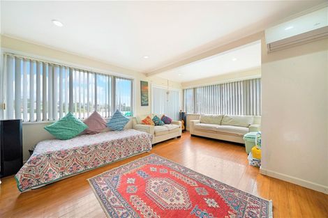 Photo of property in 50 Routley Drive, Glen Eden, Auckland, 0602