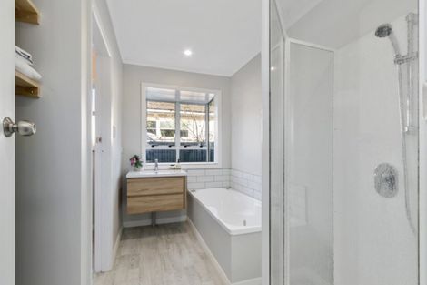 Photo of property in 5 Ngaio Street, Wainuiomata, Lower Hutt, 5014