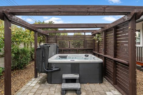 Photo of property in 12 Medway Street, Richmond, Christchurch, 8013