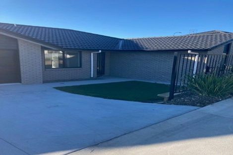 Photo of property in 4 Tangata Way, Omokoroa, 3114