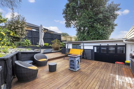 Photo of property in 19 Glendale Drive, Dinsdale, Hamilton, 3204