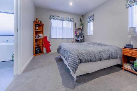 Photo of property in 48 Eighth View Avenue, Beachlands, Auckland, 2018