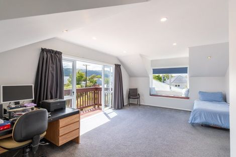 Photo of property in 12 Thackeray Street, Trentham, Upper Hutt, 5018