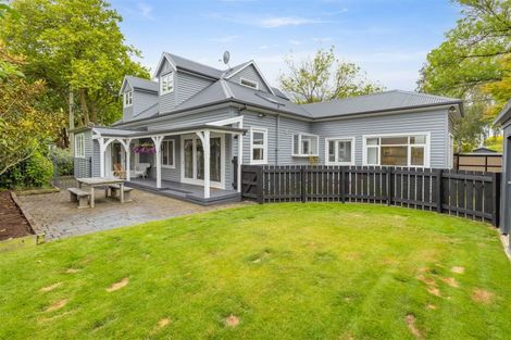 Photo of property in 104 Fisher Avenue, Beckenham, Christchurch, 8023