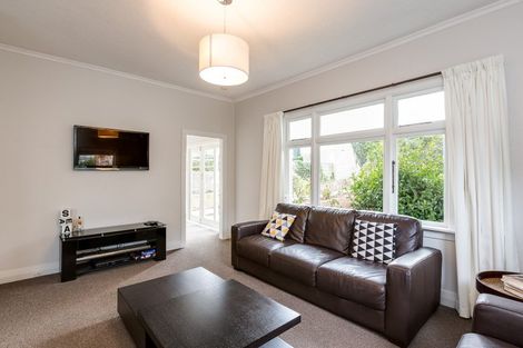 Photo of property in 8 Kilgour Street, Roslyn, Dunedin, 9010