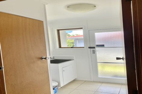 Photo of property in 5 Urlich Drive, Ranui, Auckland, 0612