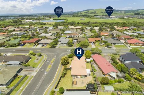 Photo of property in 4 Dalton Drive, Papamoa Beach, Papamoa, 3118