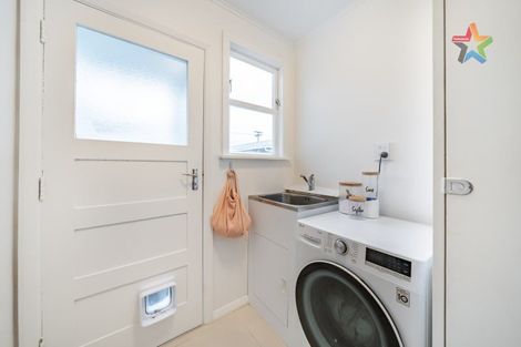 Photo of property in 1/367 Cambridge Terrace, Naenae, Lower Hutt, 5011