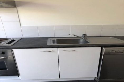 Photo of property in 1/636 Mount Wellington Highway, Mount Wellington, Auckland, 1062