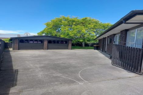 Photo of property in 42 Acacia Street, Kelvin Grove, Palmerston North, 4414