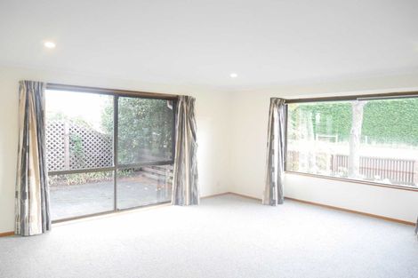 Photo of property in 89 Hawthornden Road, Avonhead, Christchurch, 8042