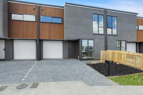 Photo of property in 29 Roundel Crescent, Whenuapai, Auckland, 0618