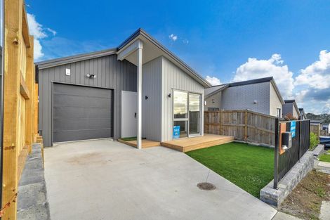 Photo of property in 39 Horokaka Street, Massey, 0614