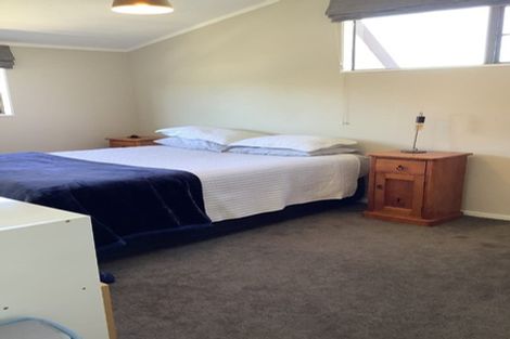 Photo of property in 14b Nikau Grove, Woburn, Lower Hutt, 5010