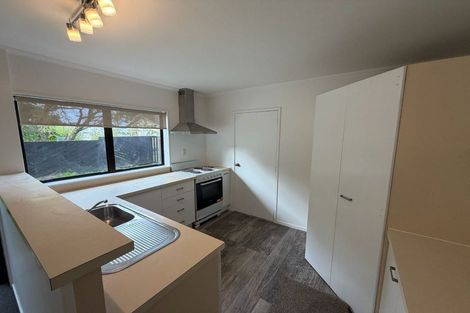 Photo of property in 1 Merville Avenue, Te Atatu South, Auckland, 0610