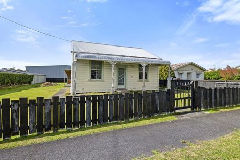 Photo of property in 15 Standish Street, Westown, New Plymouth, 4310