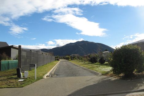 Photo of property in 7 Ridgecrest, Wanaka, 9305