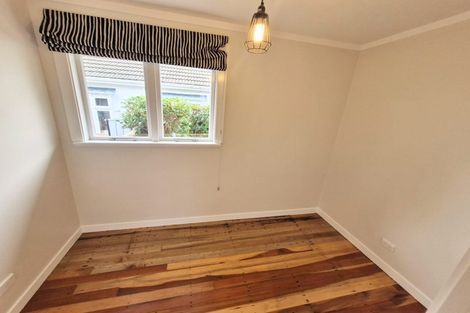 Photo of property in 1 Burrows Avenue, Karori, Wellington, 6012