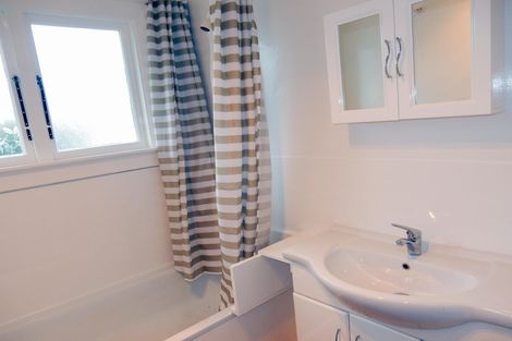 Photo of property in 2 Percy Street, Weston, Oamaru, 9401