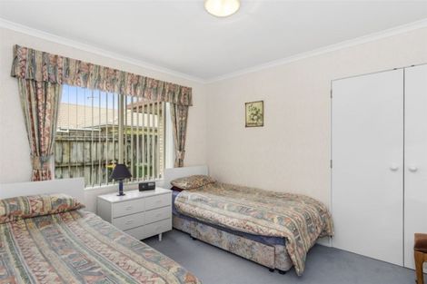 Photo of property in 5 Kentia Avenue, Mount Maunganui, 3116