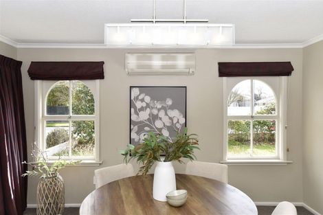 Photo of property in 33 Raxworthy Street, Ilam, Christchurch, 8041