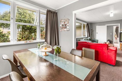 Photo of property in 1 Dampier Avenue, Awapuni, Palmerston North, 4412