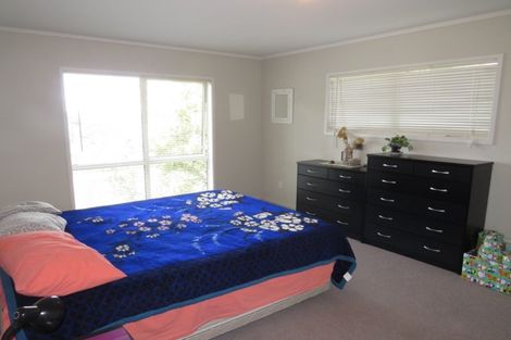 Photo of property in 3 Christa Court, Whitianga, 3510