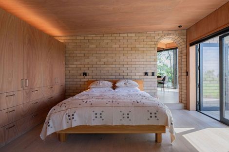 Photo of property in 109b Cliffs Road, Saint Clair, Dunedin, 9012