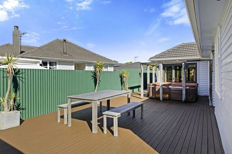 Photo of property in 83 Thackeray Street, Trentham, Upper Hutt, 5018