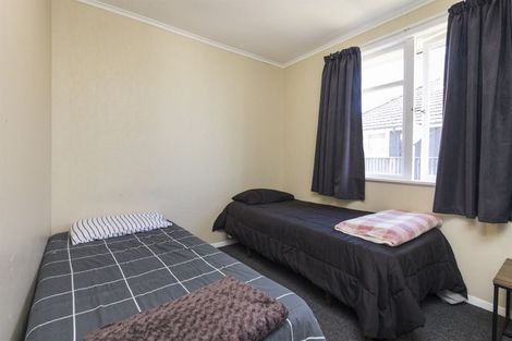 Photo of property in 4 Leicester Street, Terrace End, Palmerston North, 4410