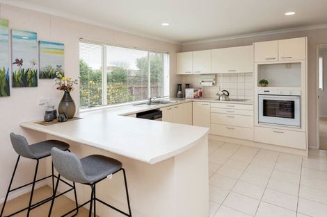 Photo of property in 16b Edendale Road, Somerville, Auckland, 2014