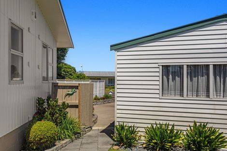 Photo of property in 25 Puriri Crescent, Edgecumbe, 3120