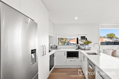 Photo of property in 1/51 Kings Crescent, Hutt Central, Lower Hutt, 5010