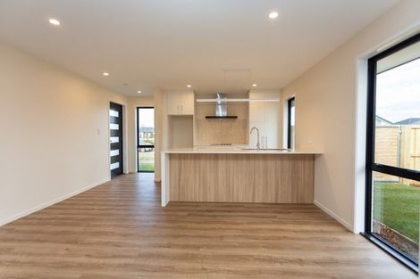Photo of property in 15 Millhaven Place, Casebrook, Christchurch, 8051
