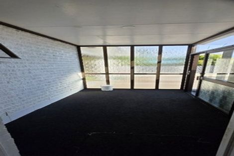 Photo of property in 7 Poplar Grove, Whalers Gate, New Plymouth, 4310