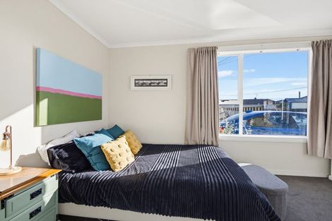 Photo of property in 5 Hargest Crescent, Saint Kilda, Dunedin, 9012